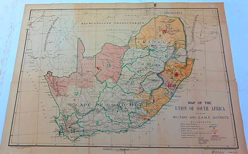 Map of South Africa showing Military and S.A.M.R. Districts (1914)