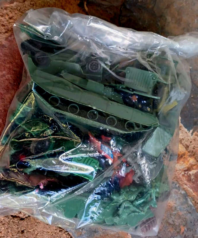 Toy Soldiers - Plastic Army Men
