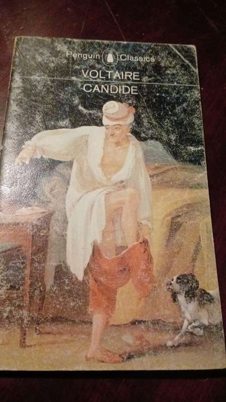 Candide by Voltaire (Penguin Classics)