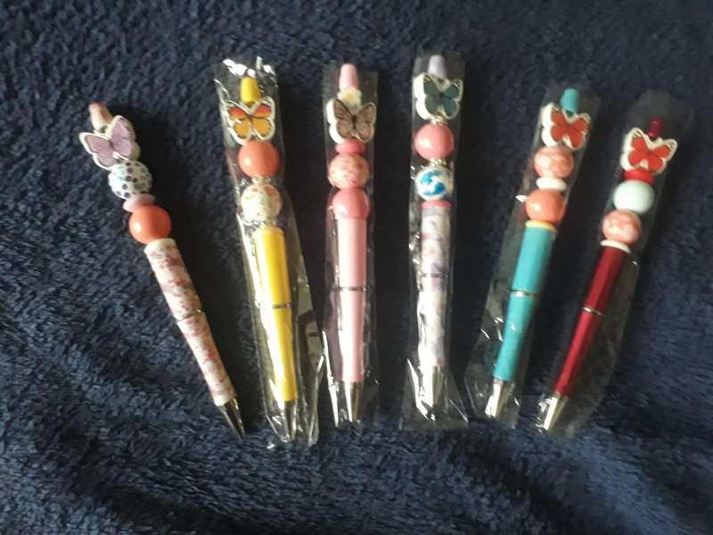 Beaded pen