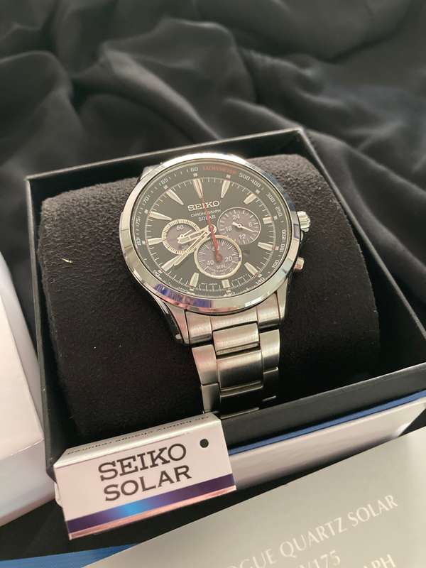 Seiko Solar V175-10 Bar Waterproof Mens Watch, Mint Condition
