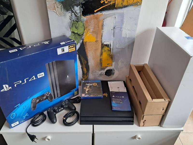 Playstation 4 Pro 1TB