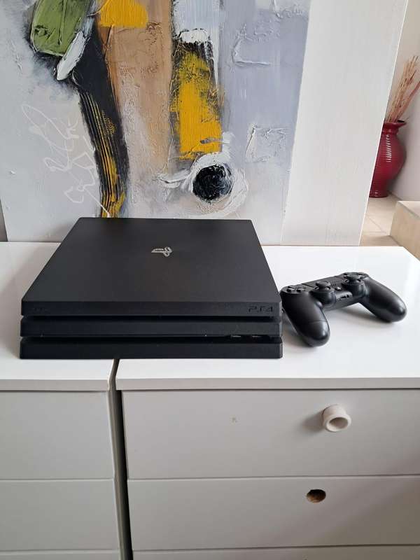 Playstation 4 Pro 1TB