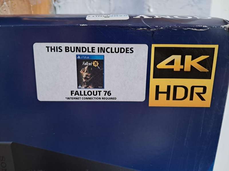 Playstation 4 Pro 1TB