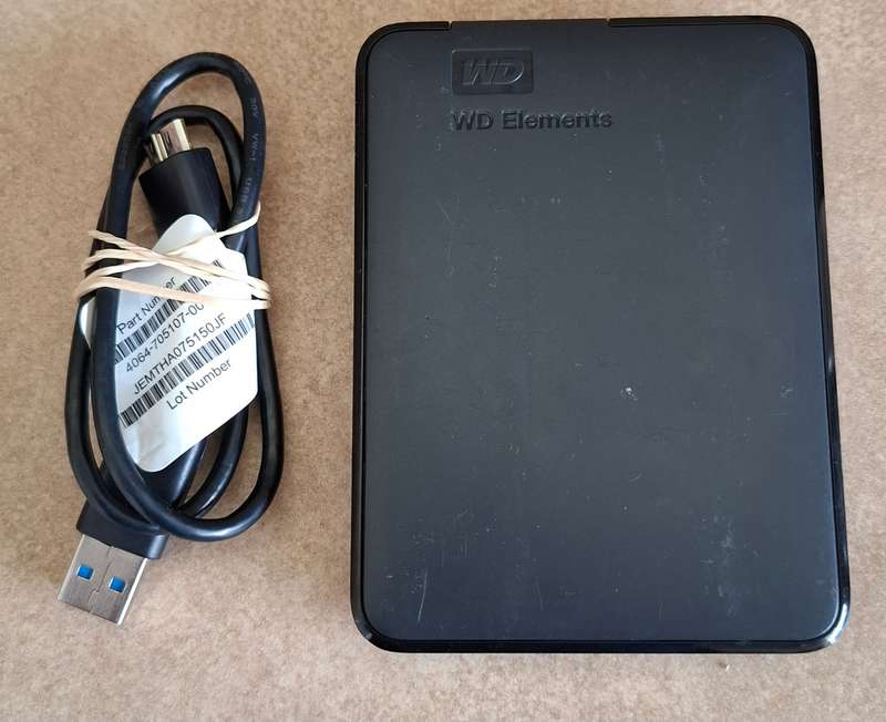 Western Digital 2TB Elements Portable External Hard Drive