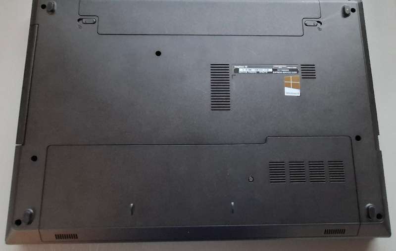 Dell Inspiron 3541 Laptop Rogueware 256GB SSD With AMD Radeon R2 Graphics 8GB Ram