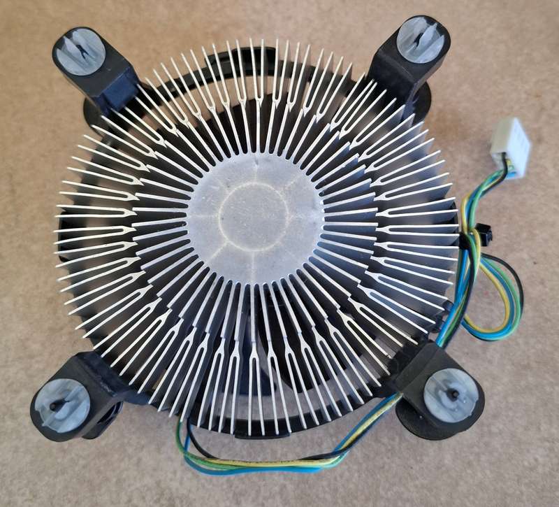 Intel E97379-001 Core i3/i5/i7 Socket 1150/1155/1156 CPU Cooler