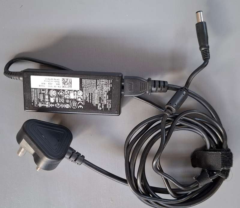 Dell Original 65W 19.5V 3.34A Laptop Charger Adapter