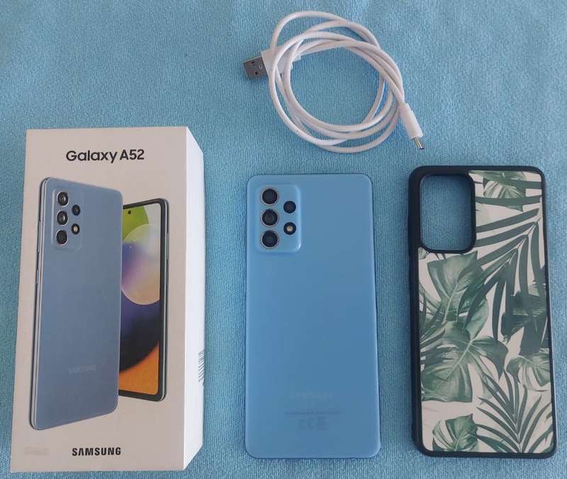 Samsung Galaxy 128GB A52 5G Including Accessories & SD Card