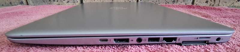 Hp Elitebook 850 G4 i5 2.5GHZ CPU 16GB Ram 256GB Solid State Drive Brand New Battery!