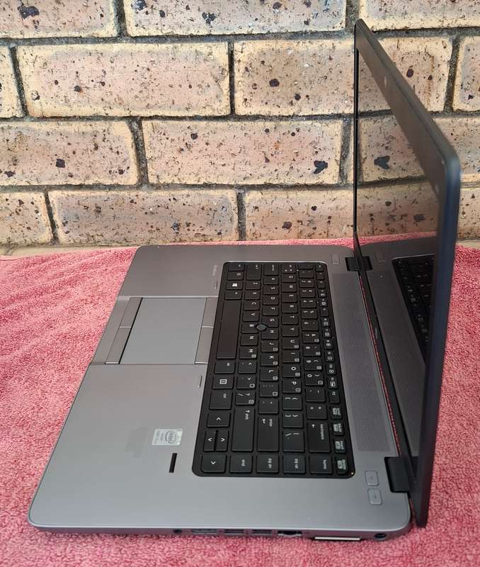 Hp EliteBook 850 G1 2.1GHZ i7 4600 CPU 8GB Ram Intel Pro 180GB Solid State Drive Win 10 Pro