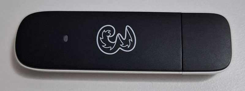 Huawei E353wu-1 3G USB Dongle With Micro SD Card Slot