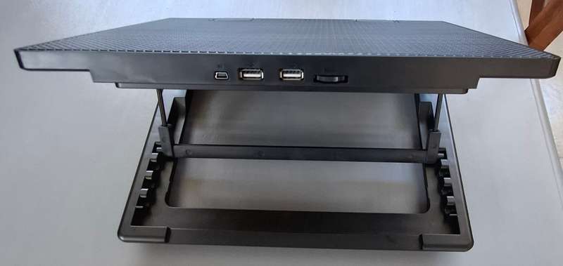 Cooler Master Notepal Ergostand Lite 15.6" Notebook Cooler-BK