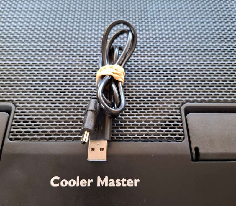 Cooler Master Notepal Ergostand Lite 15.6" Notebook Cooler-BK