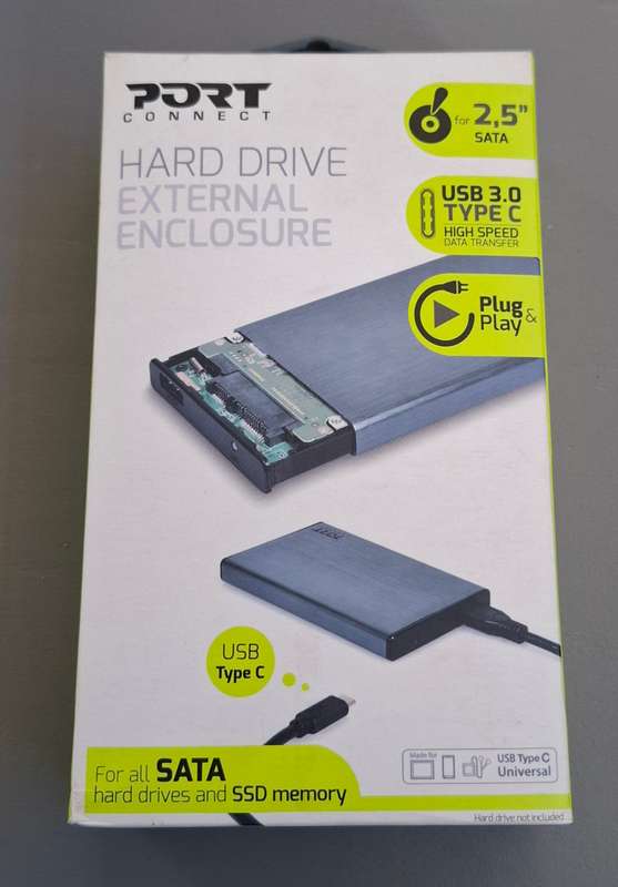 Port Connect 2.5 inch USBC Sata or SSD Hard Drive External Portable Enclosure