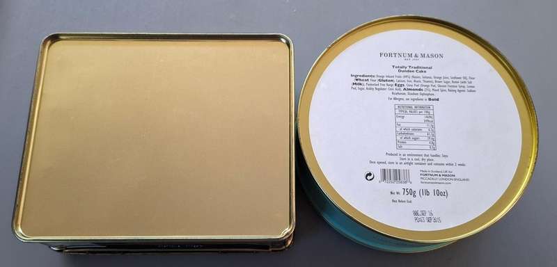 Set Of 2 Collectable Tins Dundee Cake Tin & After Eight Mint Tin