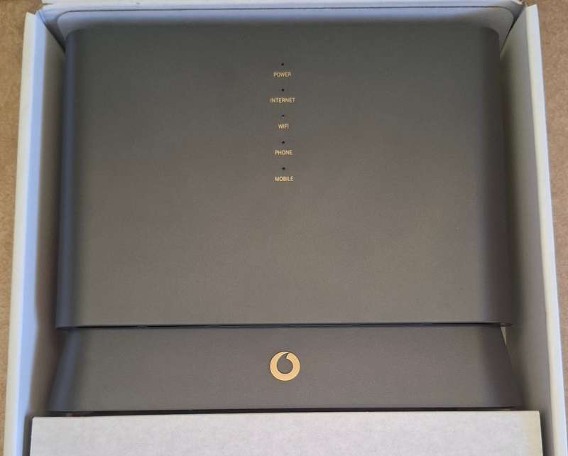 Vodafone H500 S Wireless Router Hub - High Speed 802.11Ac, Wifi Connection Wi-Fi Dual Band 2.4-5GHZ