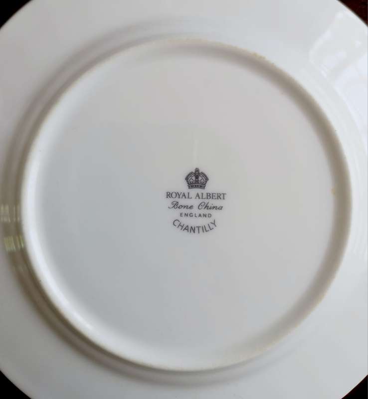 Royal Albert 'Chantilly' Bone China set - complete set of 12