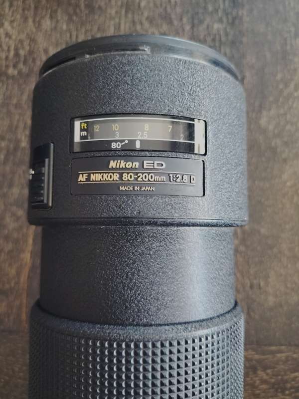 Nikon ED lens - AF Nikkor 80-200mm 1:2.8 D (MD22)