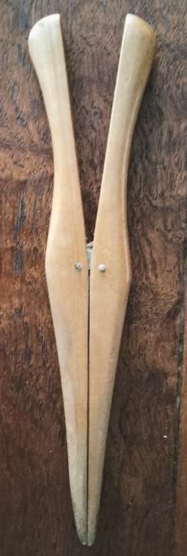 Vintage wooden glove stretcher