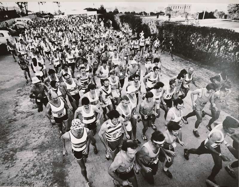 Vintage marathon photographer (1970s)
