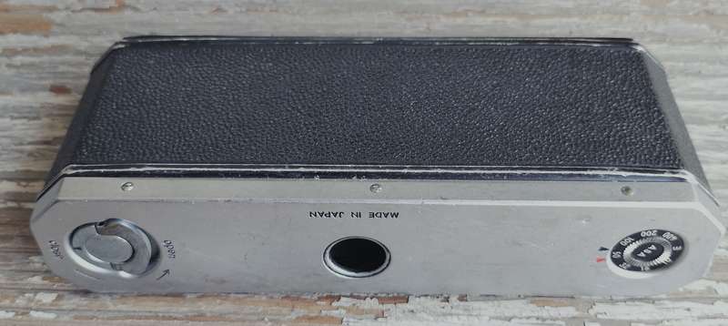 Vintage Canon Camera back (MC29) - Leica copy?