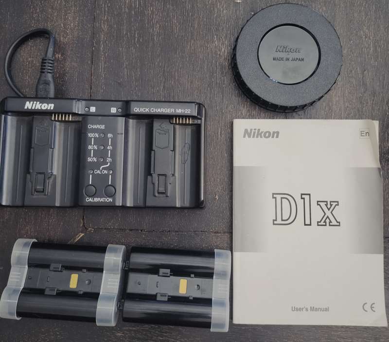 Nikon D1X Camera with 35-70mm lens (MD2)