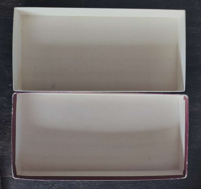 Vintage Grafton hankerchief box