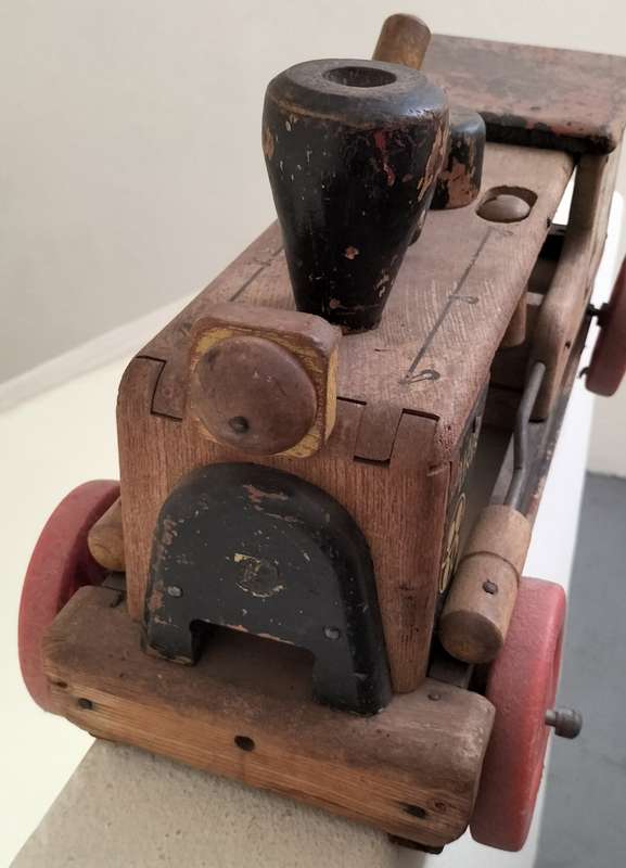 Vintage wooden toy locomotive by Toyland Lines (52cm in length)