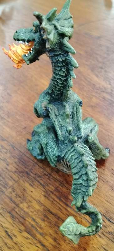 Vintage toy - small dragon figurine