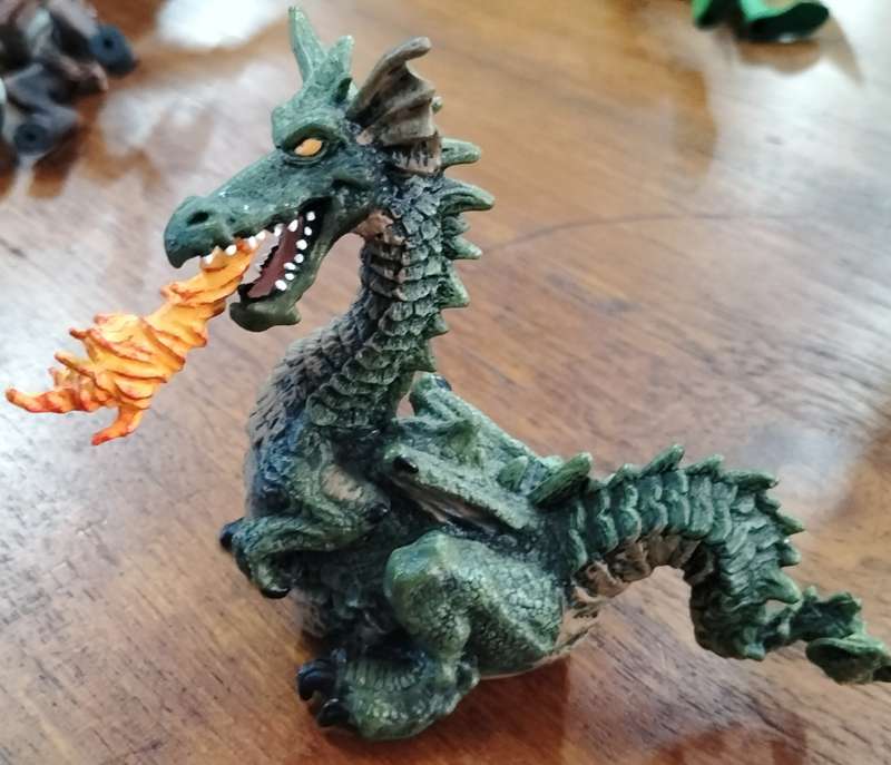 Vintage toy - small dragon figurine