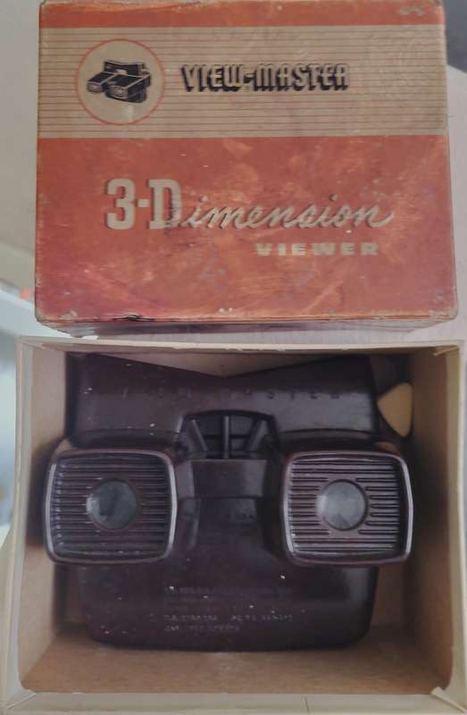 Vintage boxed bakelite View-Master