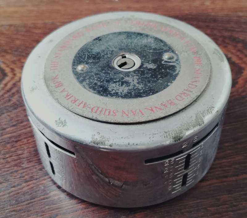Vintage Standard Bank Savings box / piggy bank (Pre 1961)
