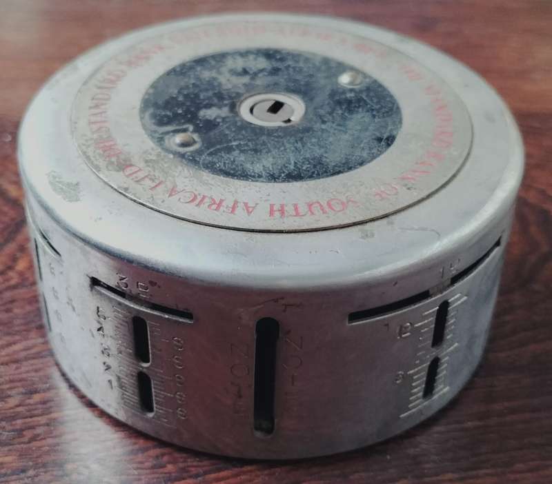 Vintage Standard Bank Savings box / piggy bank (Pre 1961)