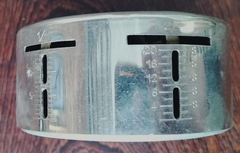 Vintage Standard Bank Savings box / piggy bank (Pre 1961)