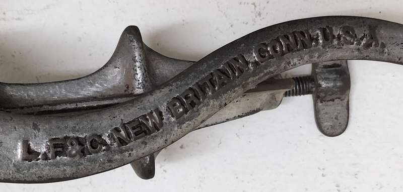 Vintage Universal meat grinder