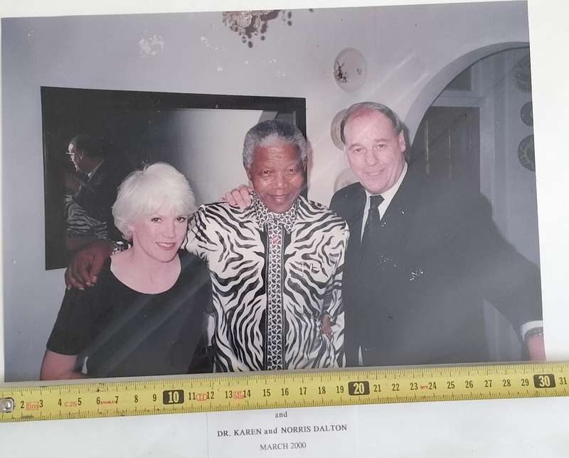 Mandela photograph (with Dalton couple 2000)