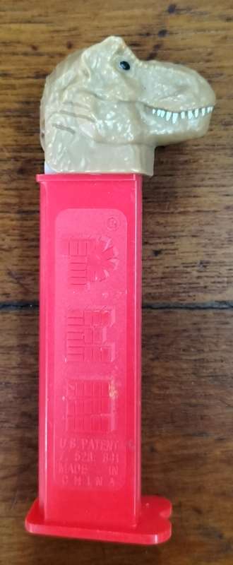 Pez - Dinosaur