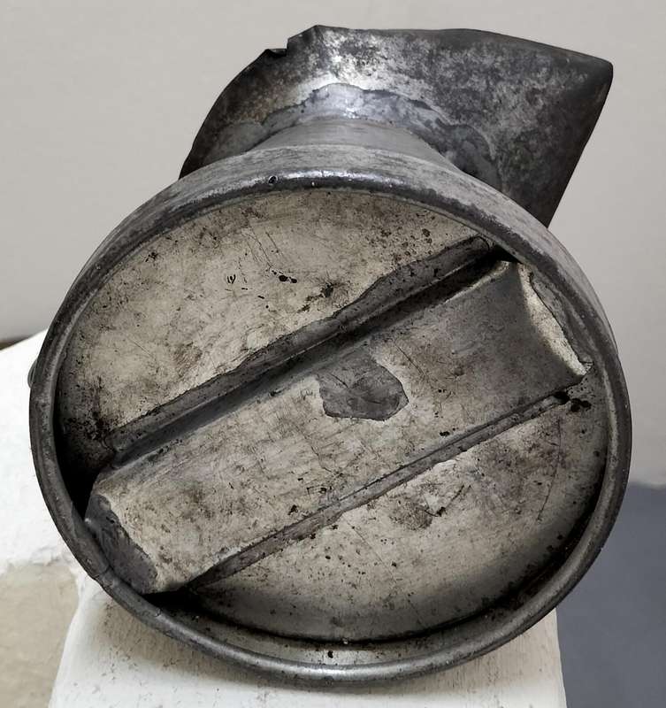 Vintage oil can - Probably used on SAR
