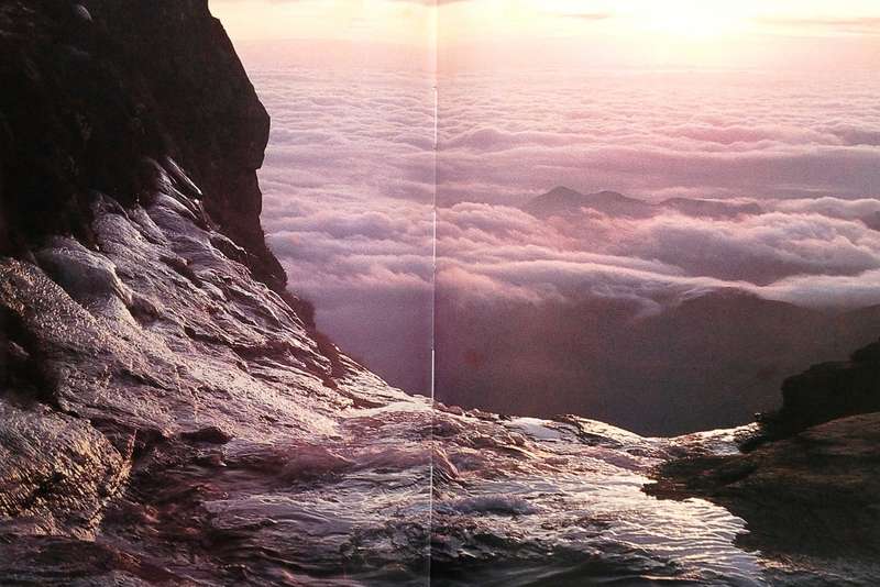 Dragon's Wrath - Drakensberg climbs, accidents and rescues - R O Pearse and James Byrom - Hardcover