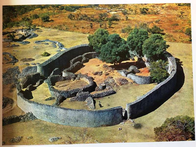 La Revue Francaise presents RHODESIA - November 1968