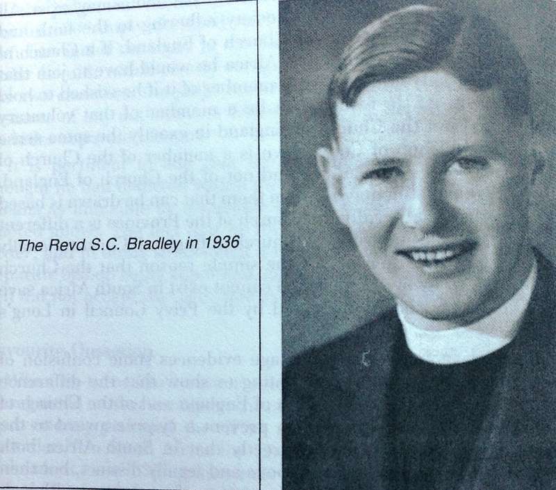 A Candle Burns in Africa - The Story of the Church of England in South Africa - Anthony Ive