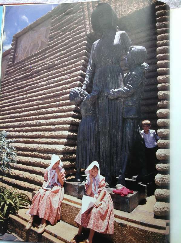 Children of South Africa - Andrzej Sawa - Hardcover