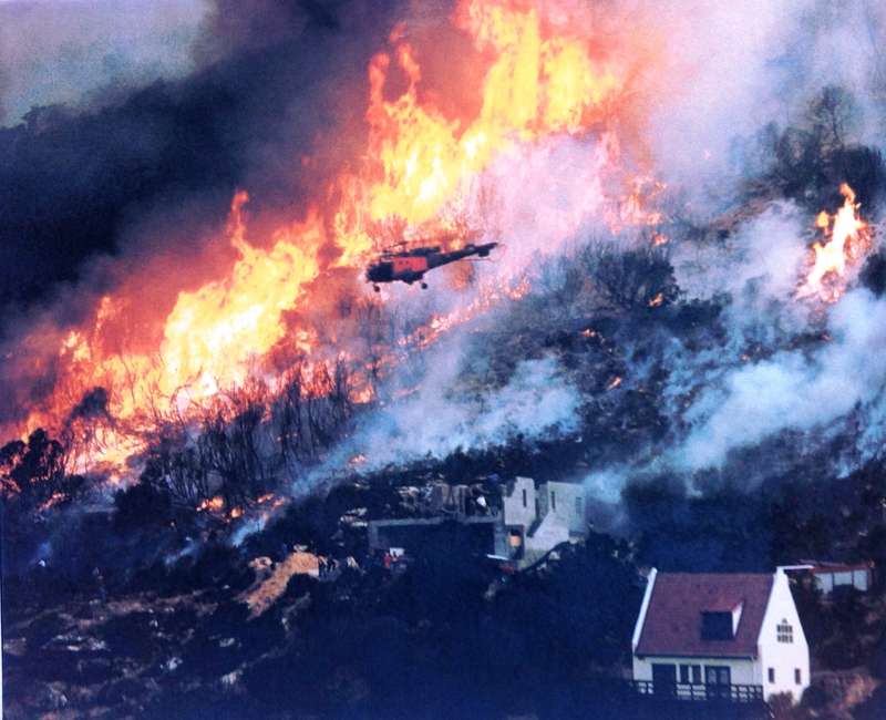 The Cape of Flames - The Great Fire of January 2000