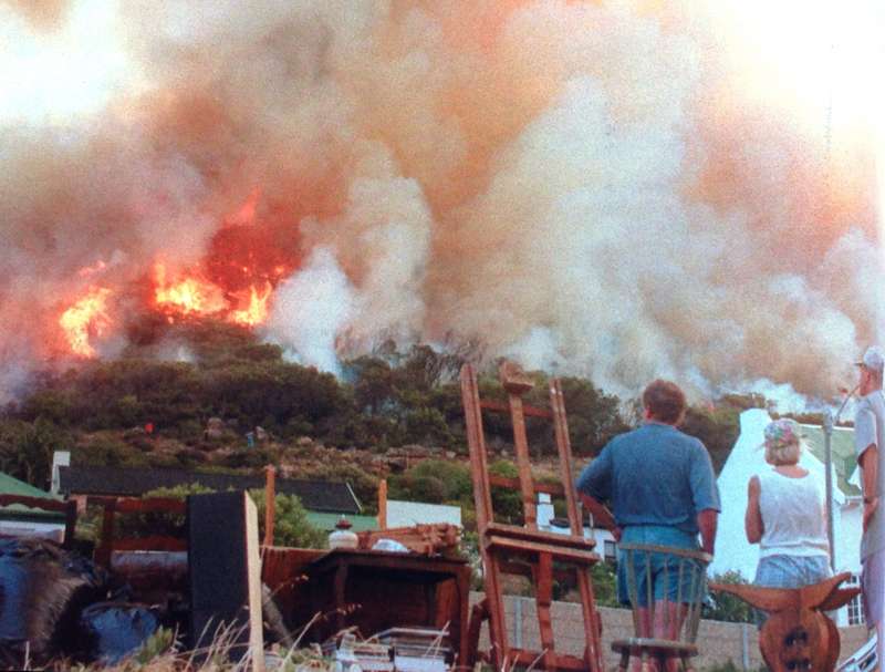 The Cape of Flames - The Great Fire of January 2000