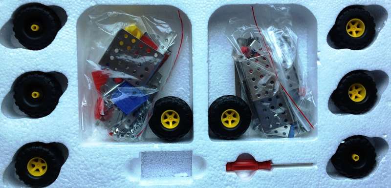 Toy City Brand - DIY Model Dump Truck and Model Bucket Grab - 330 Pieces - Ages 6 years plus