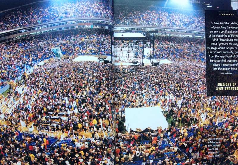 Billy Graham - God's Ambassador - Russ Busby         A Lifelong Mission of Giving Hope to the World