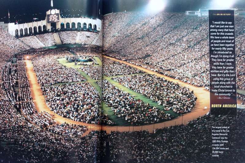 Billy Graham - God's Ambassador - Russ Busby         A Lifelong Mission of Giving Hope to the World