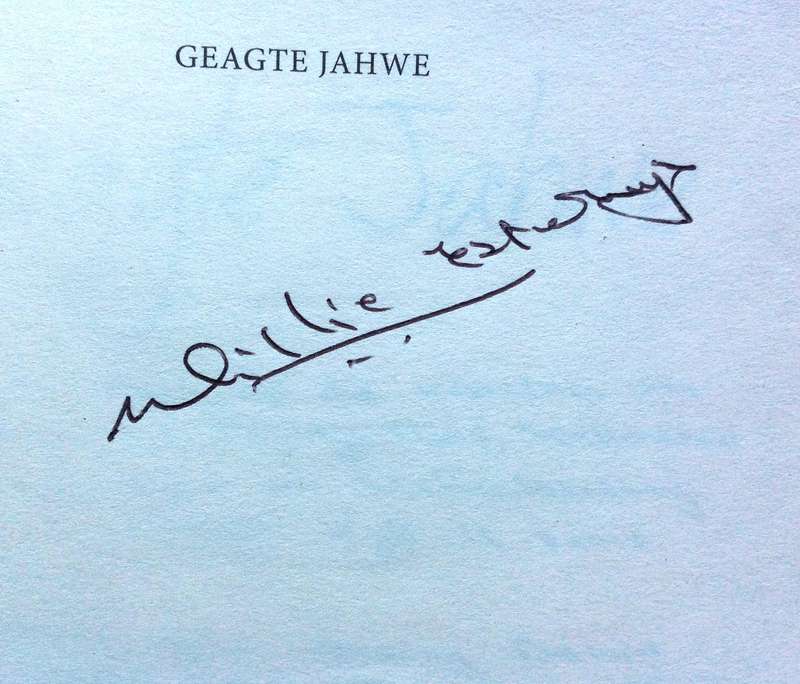 Geagte Jahwe - Willie Esterhuyse  Boek geteken deur Skrywer