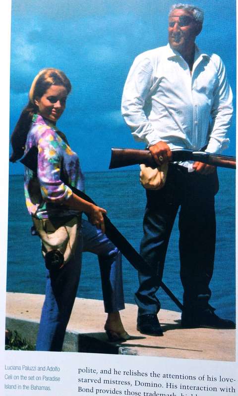 The Essential Bond - Lee Pfeiffer and Dave Worrall - Hardcover